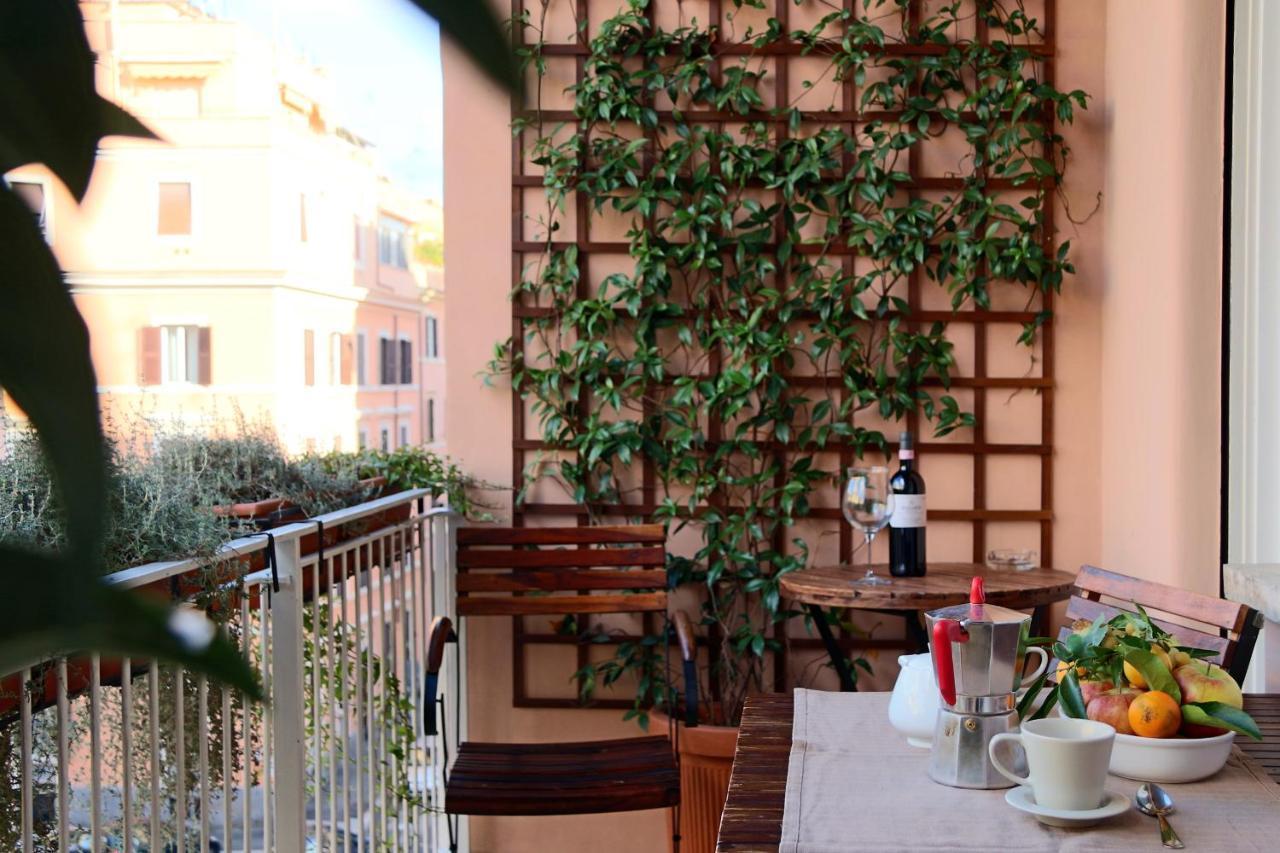 Deco'S Place Roma Teodora Exterior photo