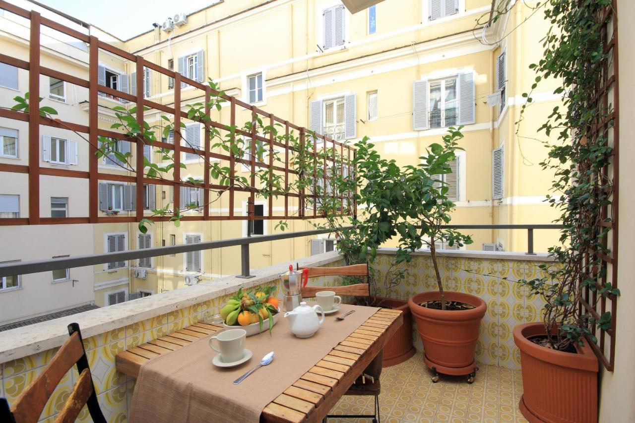 Deco'S Place Roma Teodora Exterior photo